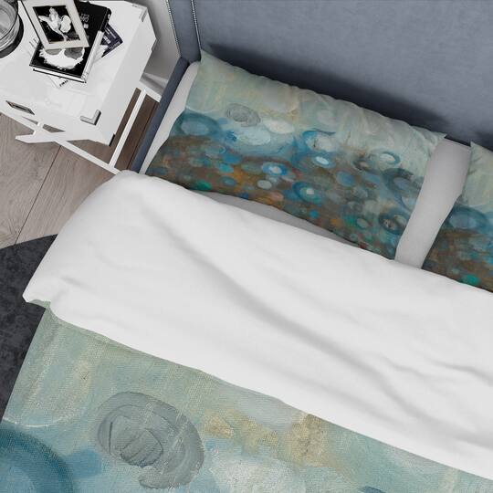 Designart 'Blue and Bronze Dots on Glass I' Geometric Bedding Set